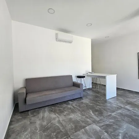Stylish Apts Near The Center! Διαμέρισμα