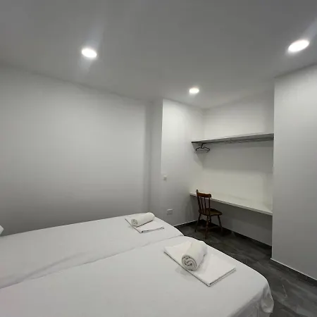 Stylish Apts Near The Center! Αγία Νάπα
