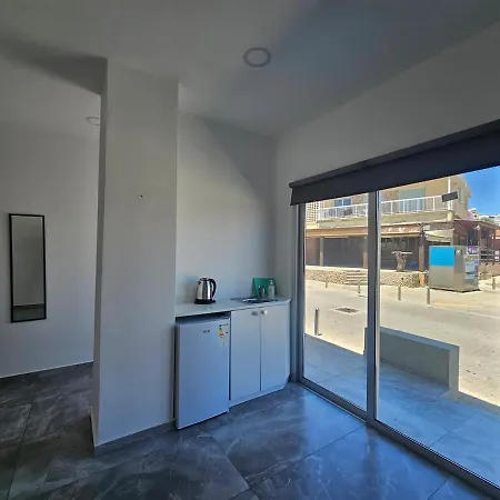 Stylish Apts Near The Center! Διαμέρισμα