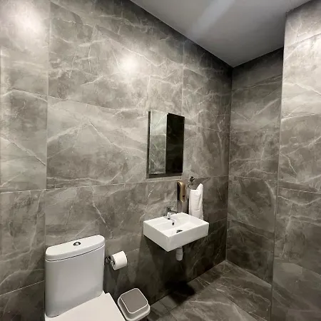 Διαμέρισμα Stylish Apts Near The Center! Αγία Νάπα