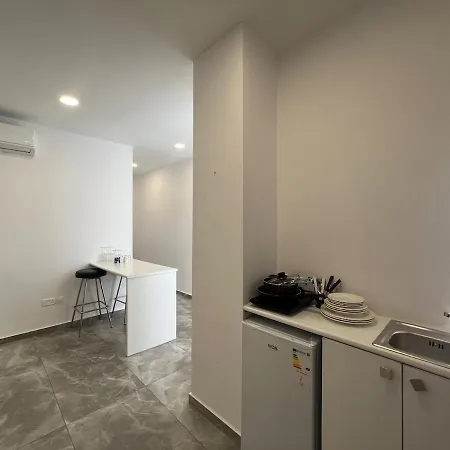 Stylish Apts Near The Center! Διαμέρισμα