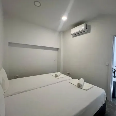 Stylish Apts Near The Center! Διαμέρισμα